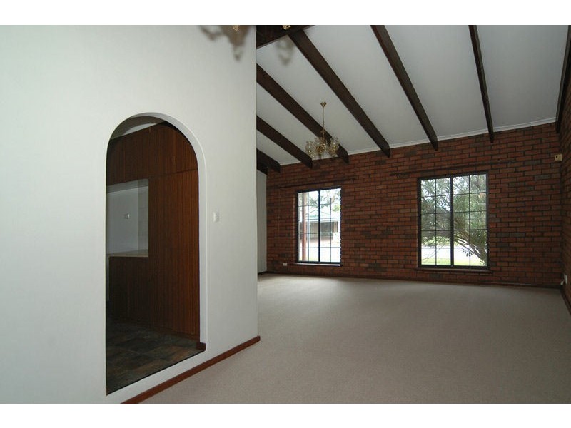 21 Conygham Avenue, Para Hills SA 5096