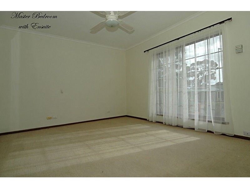 21 Conygham Avenue, Para Hills SA 5096