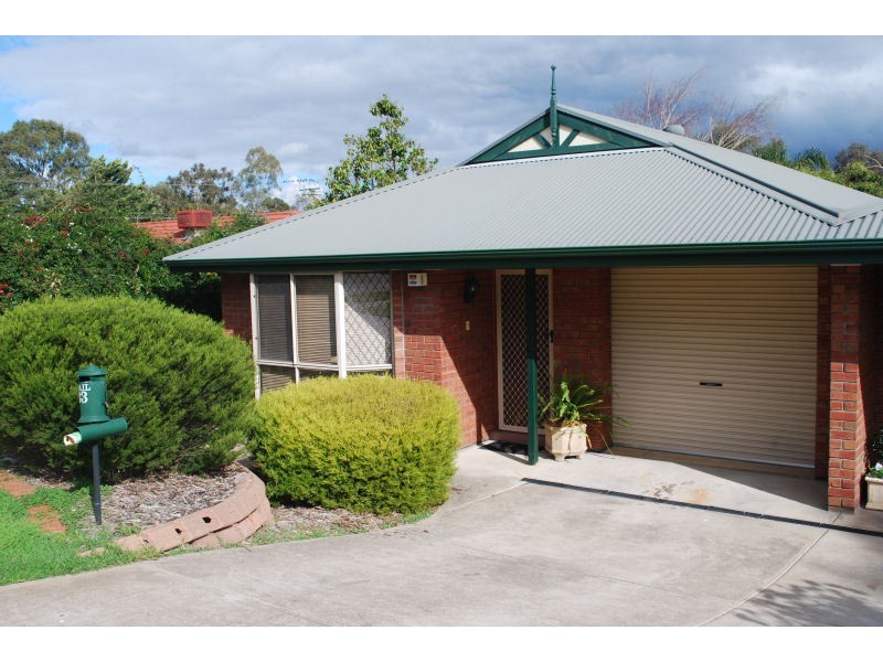 33 Morris Drive, Valley View SA 5093