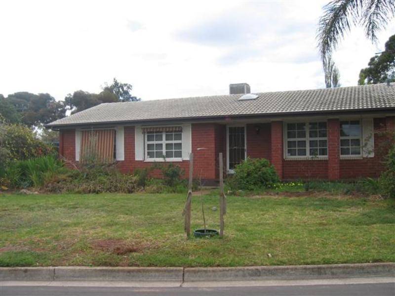 2 Beaumont Court, Para Hills West SA 5096