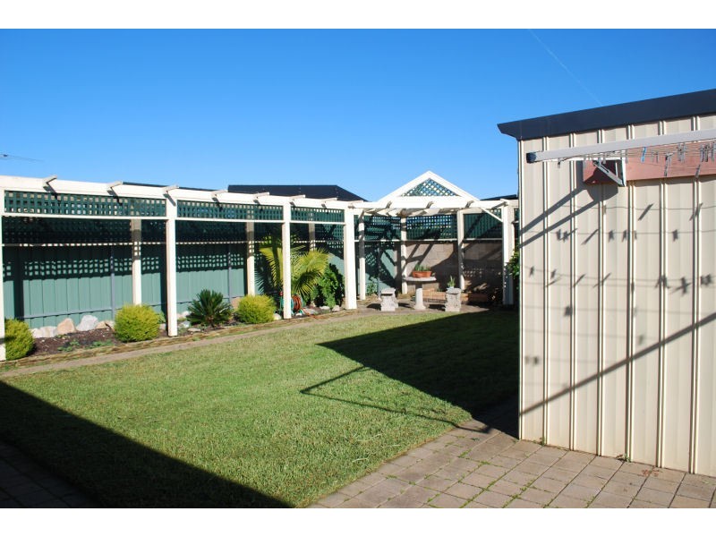 7 Geoffrey Avenue, Valley View SA 5093