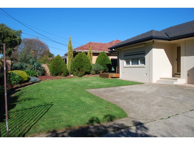 7 Geoffrey Avenue, Valley View SA 5093