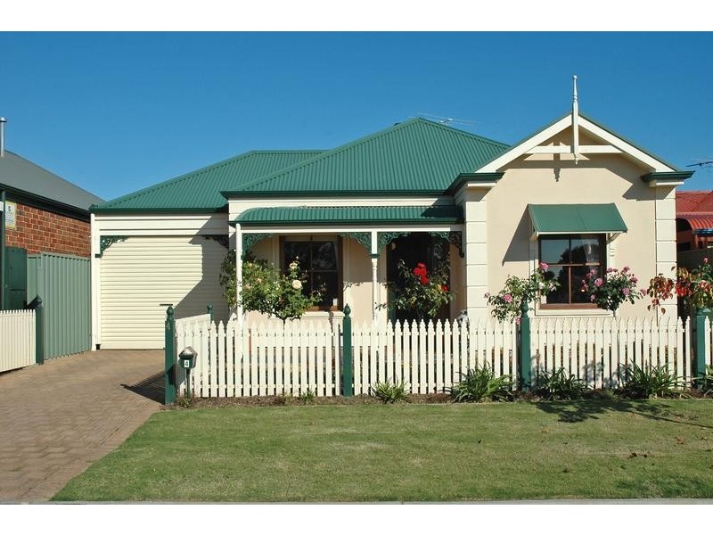 4 Blue Wren Circuit, Mawson Lakes SA 5095