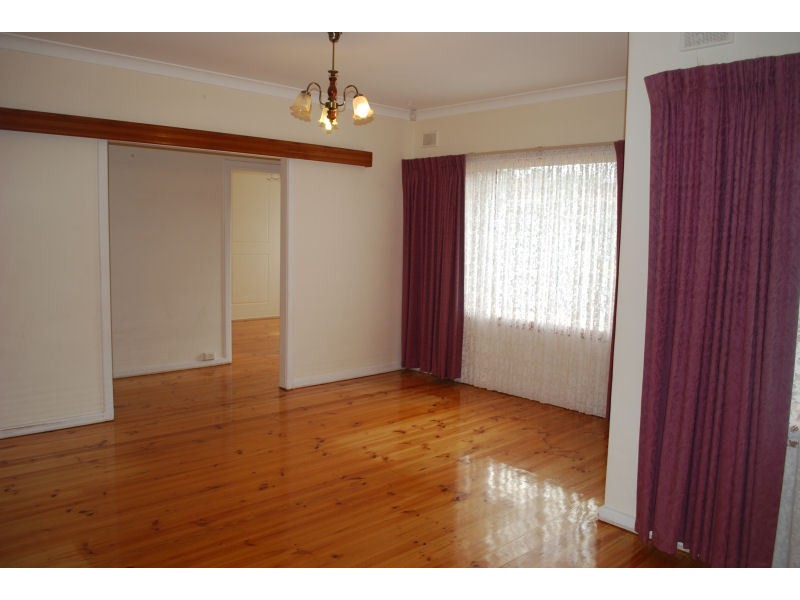 3 Clayton Crescent, Para Hills SA 5096