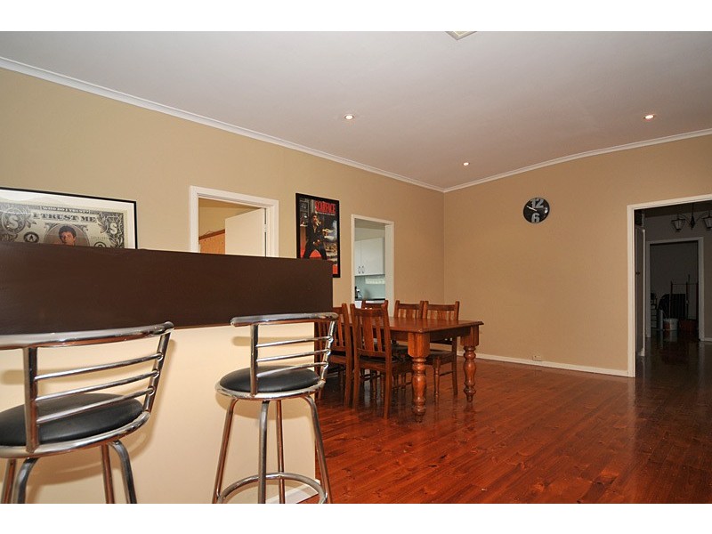 4 Melveen Street, Modbury SA 5092