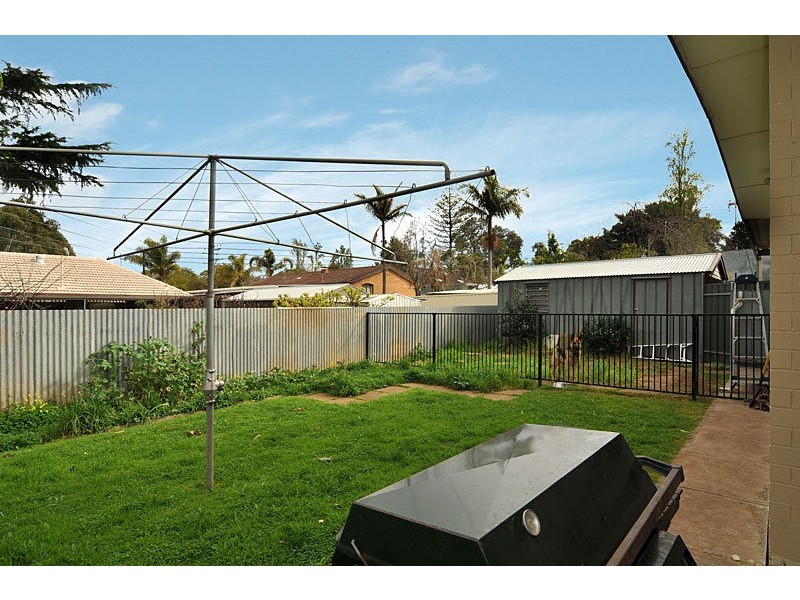 4 Melveen Street, Modbury SA 5092