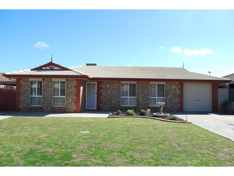 12 Nellie Street, Parafield Gardens SA 5107