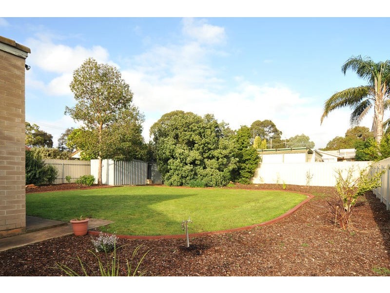 4 Darren Avenue, Ingle Farm SA 5098