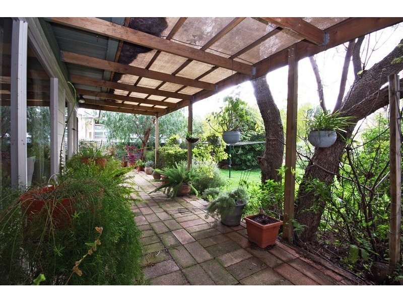 16 Hawker Avenue, Gilles Plains SA 5086