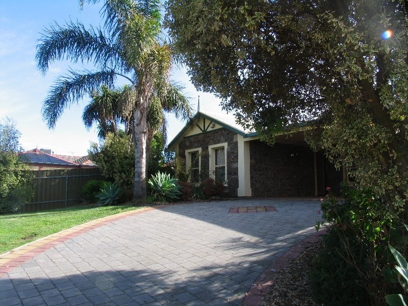 6 Aurora Circuit, Greenwith SA 5125