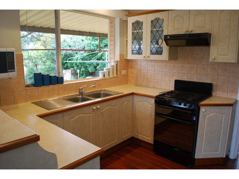 13 Hodge Road, Para Hills SA 5096