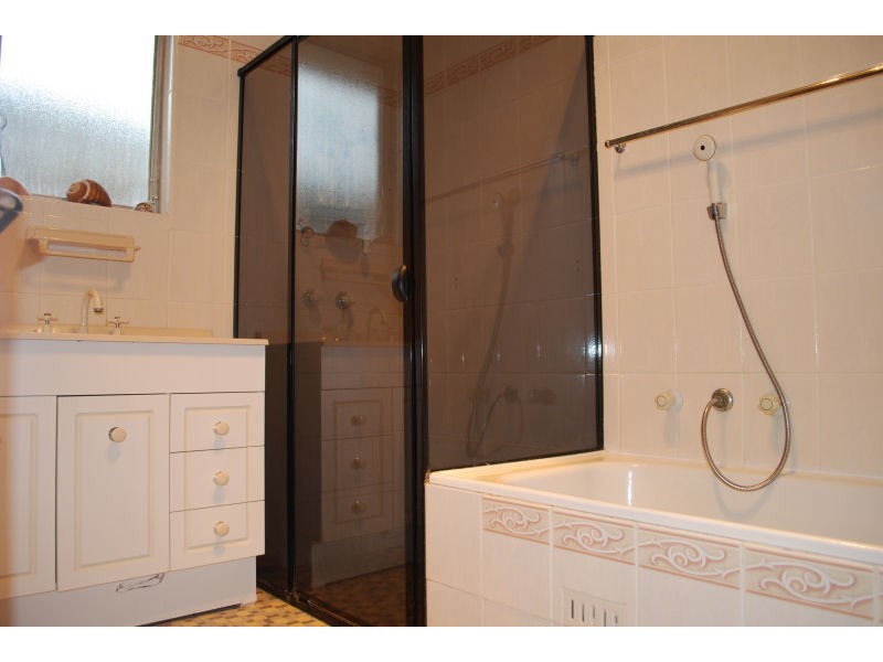 13 Hodge Road, Para Hills SA 5096