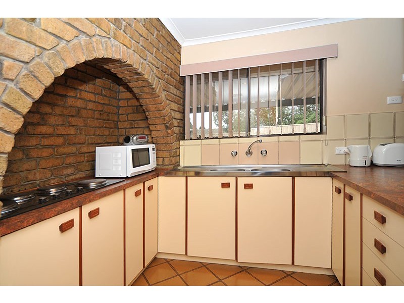 10 Baudin Avenue, Fairview Park SA 5126