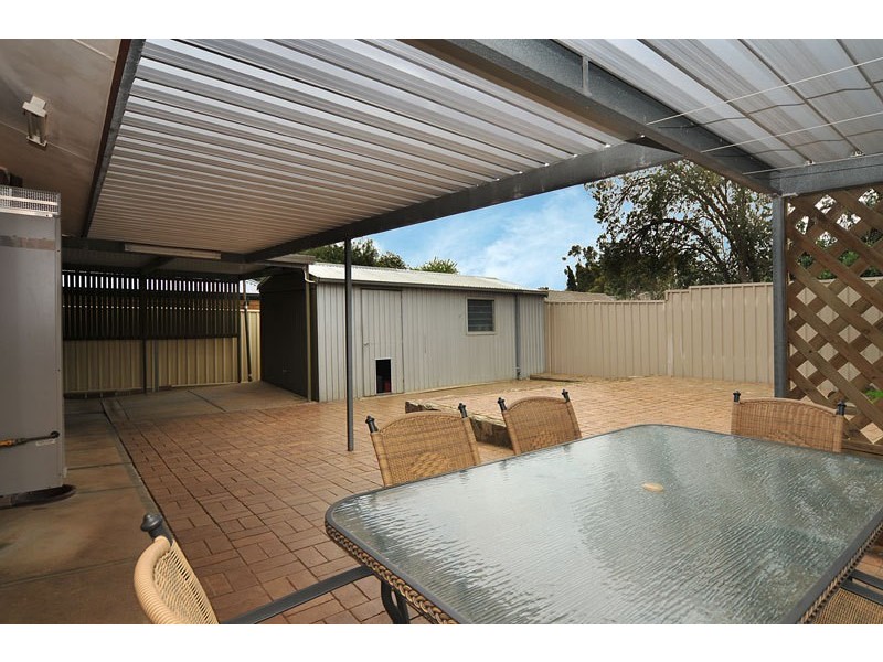 10 Baudin Avenue, Fairview Park SA 5126