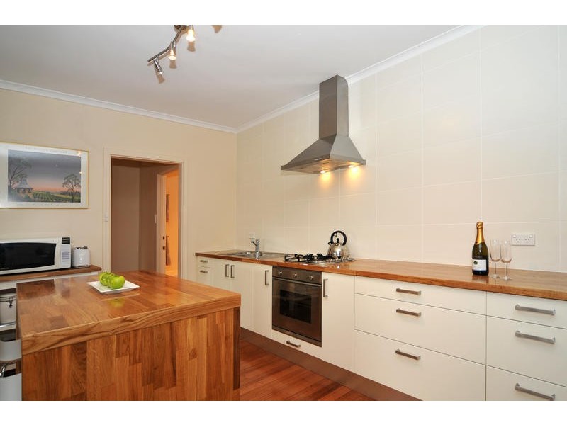 28 Charmaine Avenue, Para Vista SA 5093