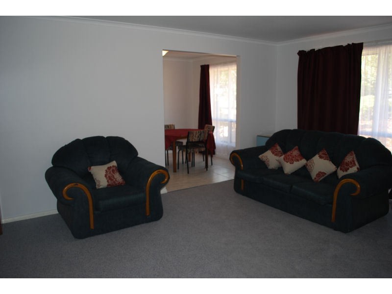 52 Currawong Crescent, Modbury Heights SA 5092