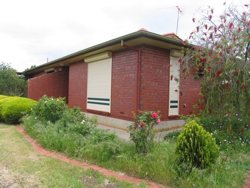 5 Hilliard Place, Para Vista SA 5093