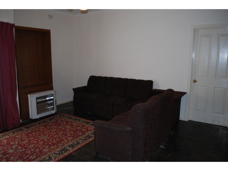 24 Wandana Avenue, Gilles Plains SA 5086