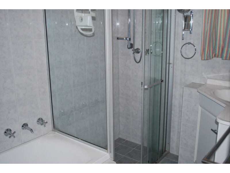 14 Sinclair Crescent, Para Hills SA 5096