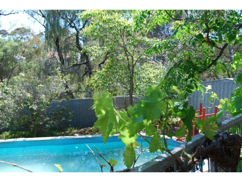 14 Sinclair Crescent, Para Hills SA 5096