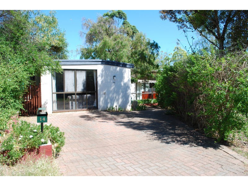 14 Sinclair Crescent, Para Hills SA 5096
