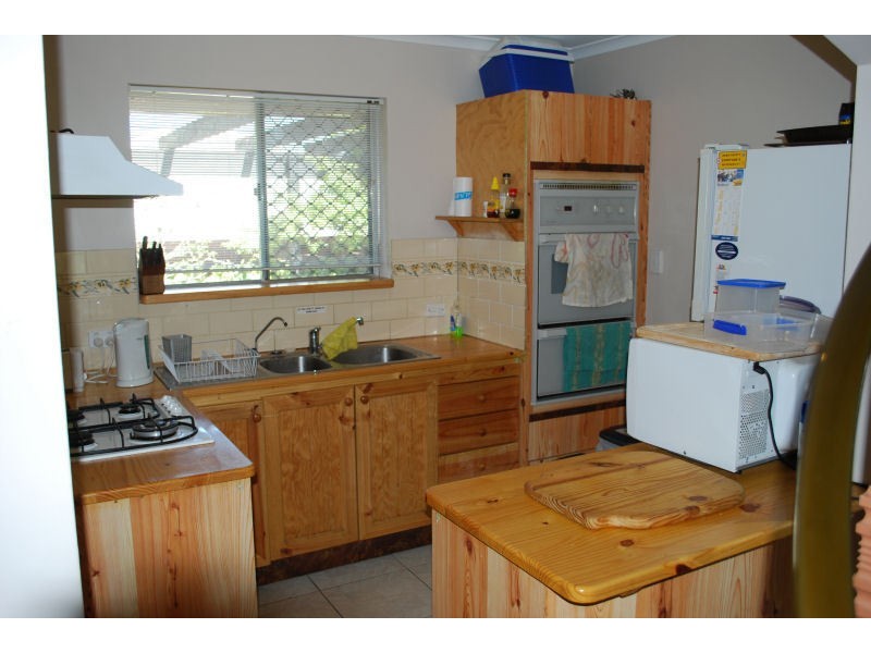 17 Phoebe Avenue, Modbury Heights SA 5092