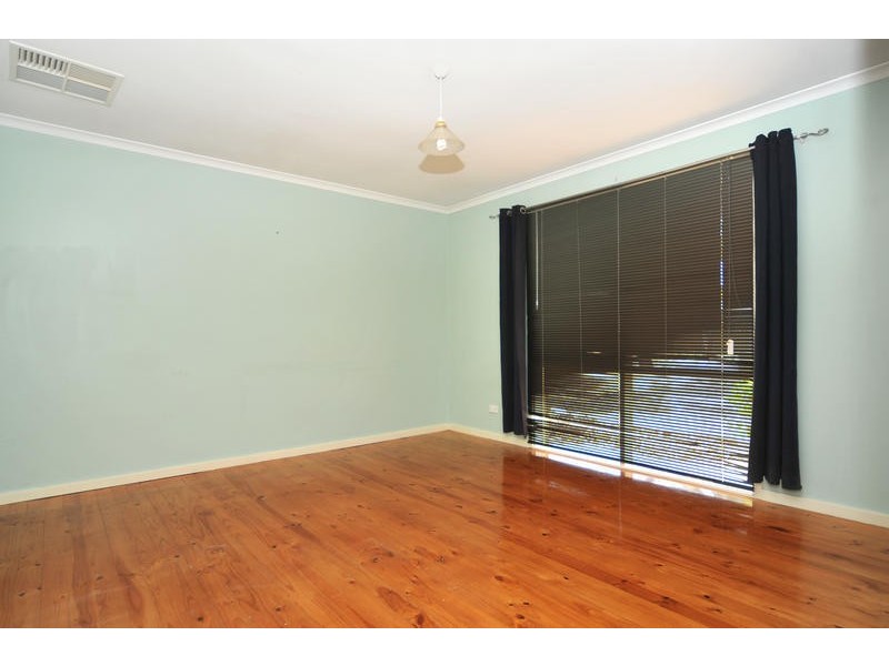 7 Nicholas Avenue, Salisbury Heights SA 5109