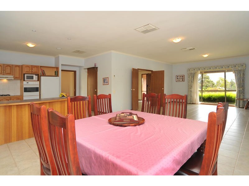 48 Kara Crescent, Gulfview Heights SA 5096