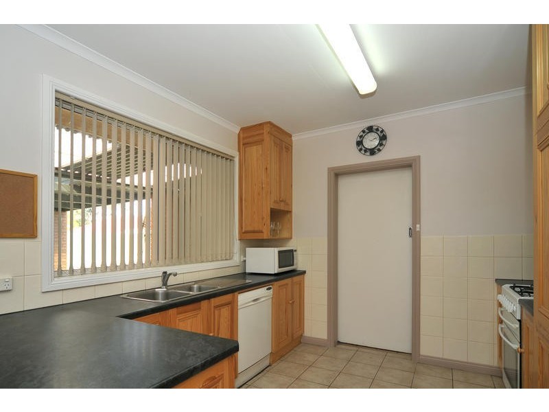 33 Cotton Street, Fairview Park SA 5126