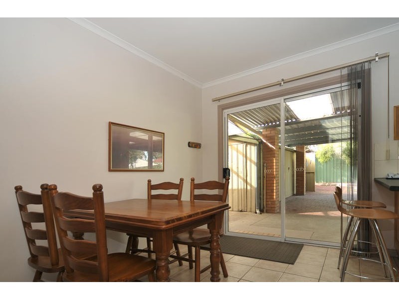 33 Cotton Street, Fairview Park SA 5126