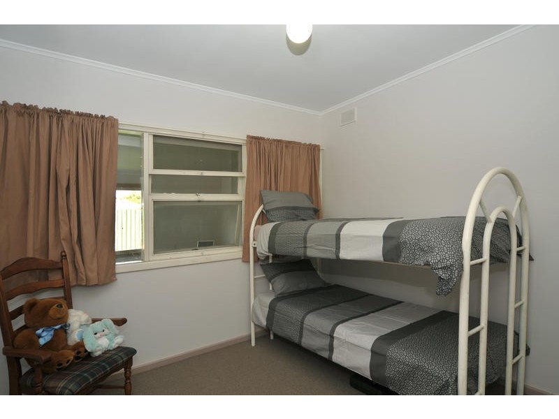 33 Cotton Street, Fairview Park SA 5126