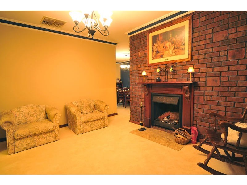 4 Hamilton Court, Salisbury Heights SA 5109