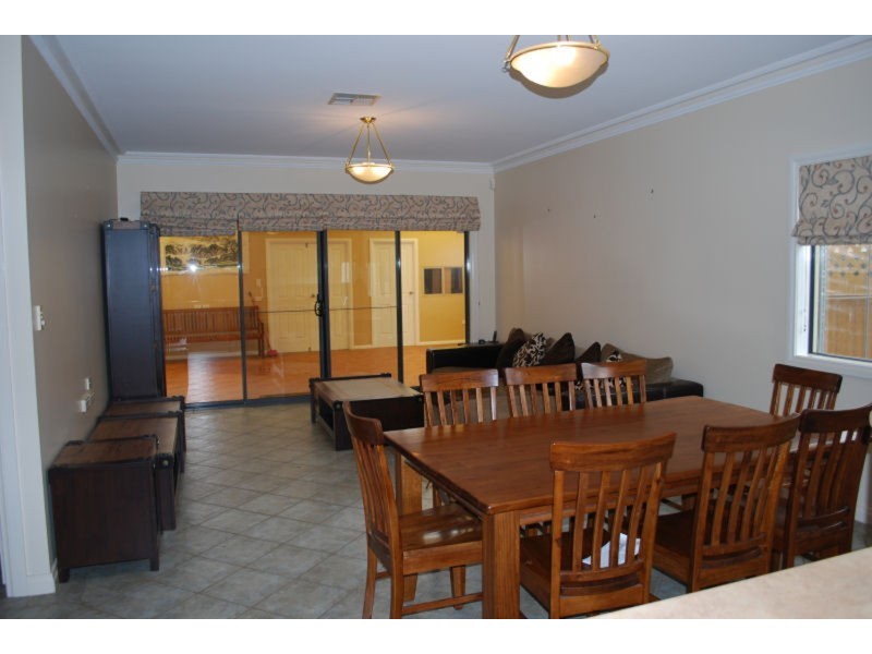 33 Willow Bend, Marden SA 5070