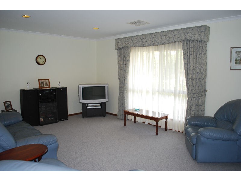 6 Wirth Place, Greenwith SA 5125