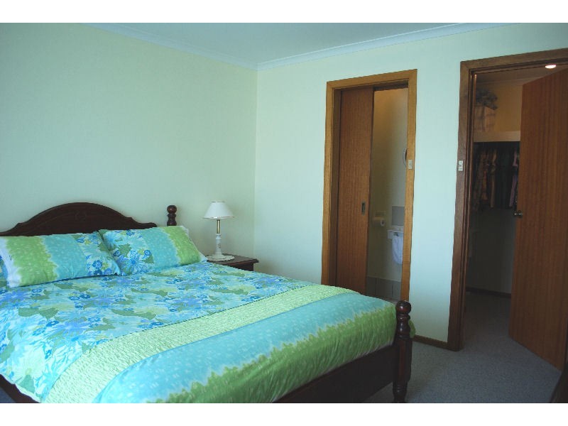 6 Wirth Place, Greenwith SA 5125