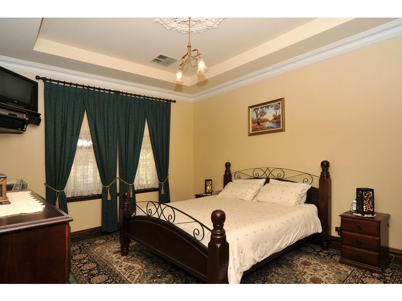 3 Gurrs Road, Beulah Park SA 5067