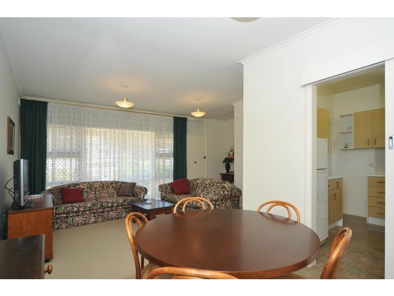 17 Whittaker Drive, Modbury SA 5092