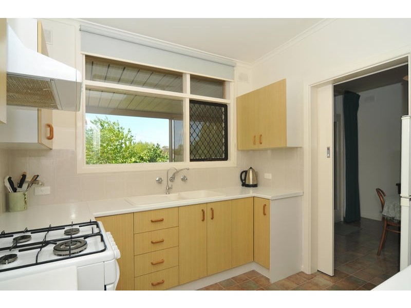 17 Whittaker Drive, Modbury SA 5092