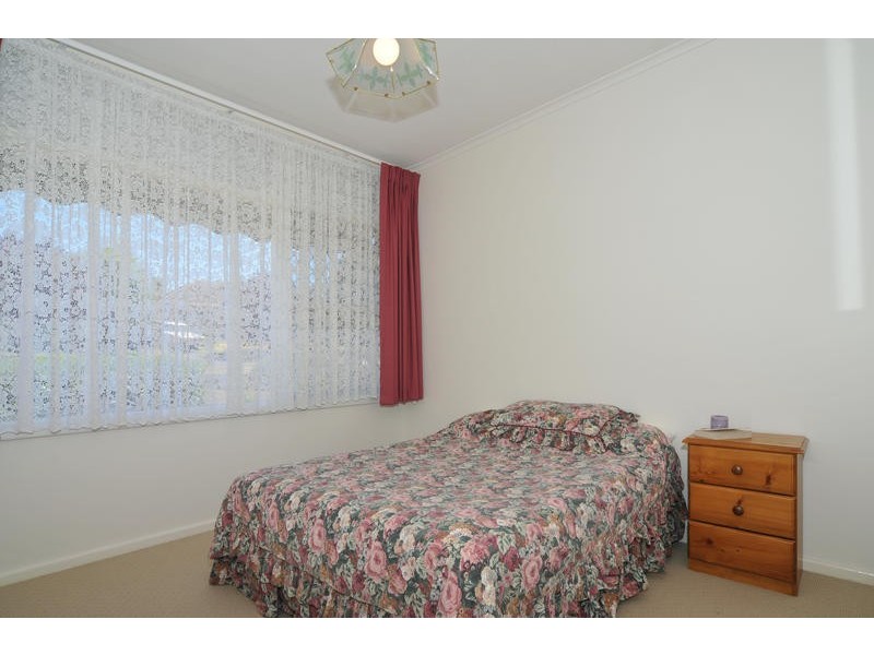 17 Whittaker Drive, Modbury SA 5092