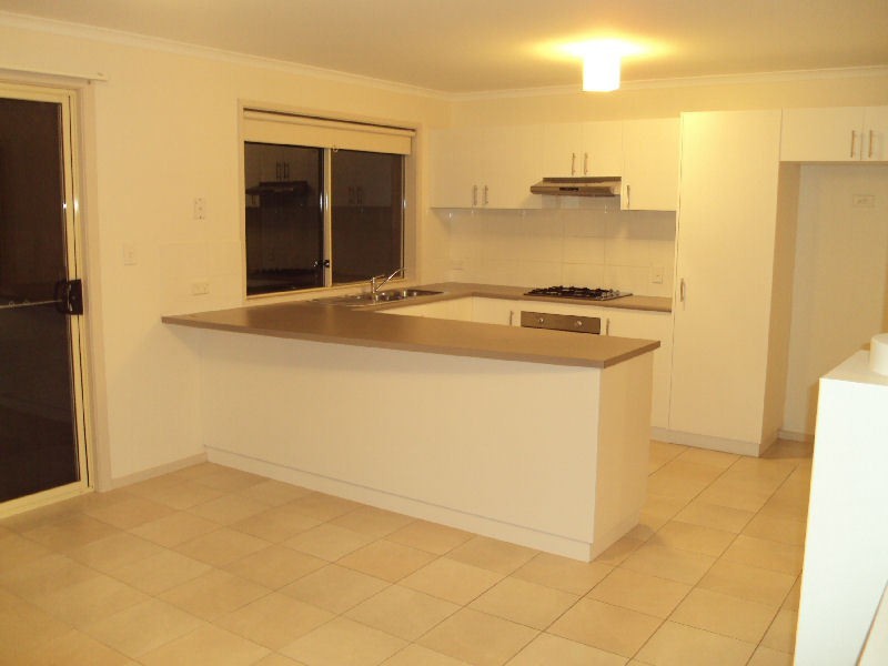 26 Hughes Court, Walkley Heights SA 5098