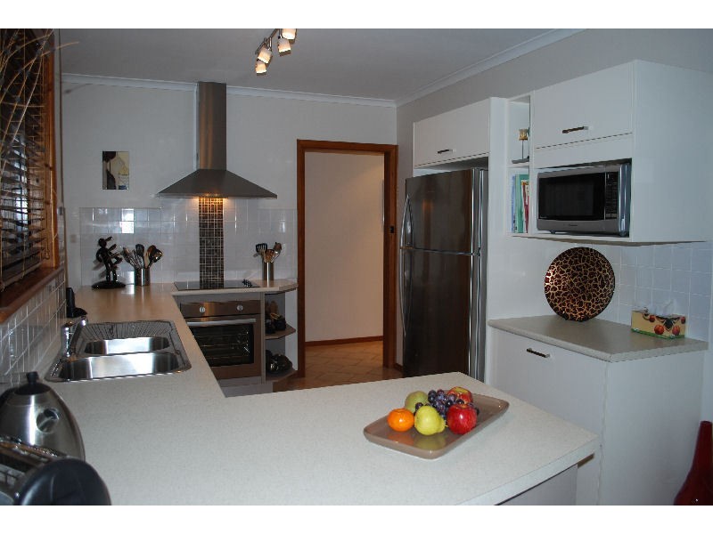 23 Donaldson Drive, Paradise SA 5075
