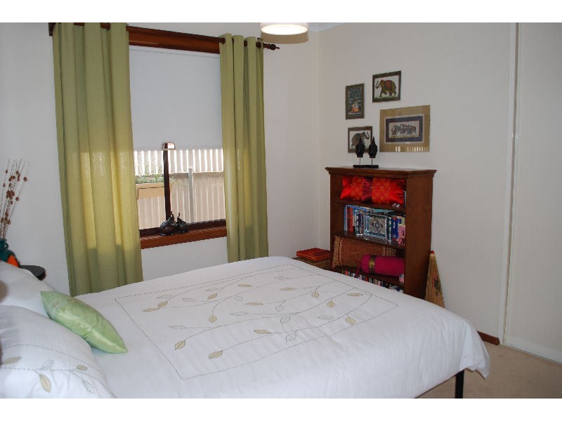 23 Donaldson Drive, Paradise SA 5075