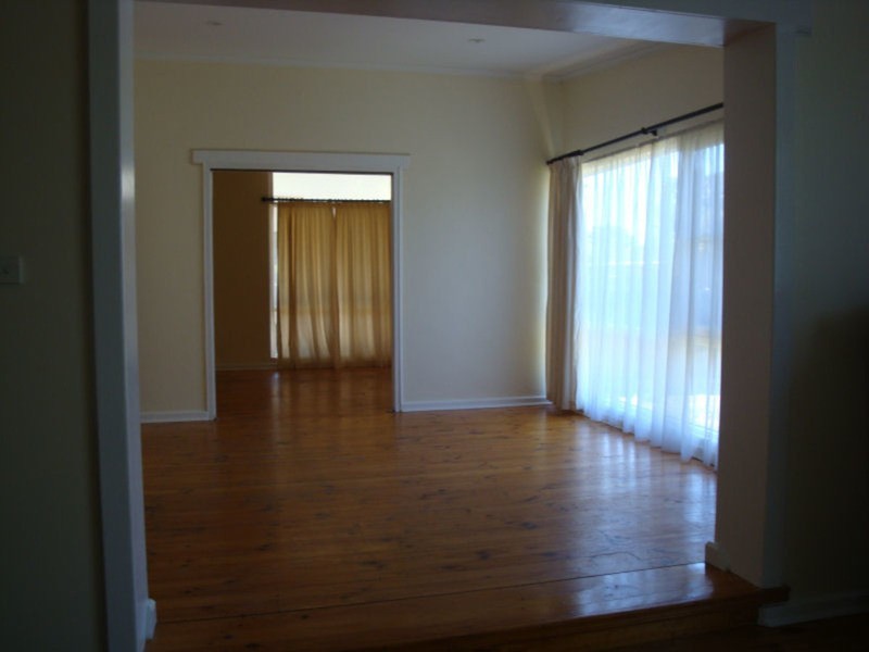 1 Maidos Grove, Valley View SA 5093