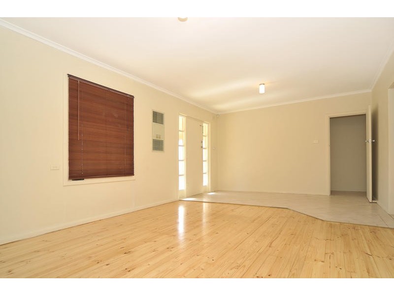 42 Berryman Drive, Modbury SA 5092