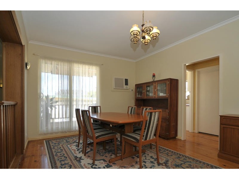 8 Whittaker Drive, Modbury SA 5092