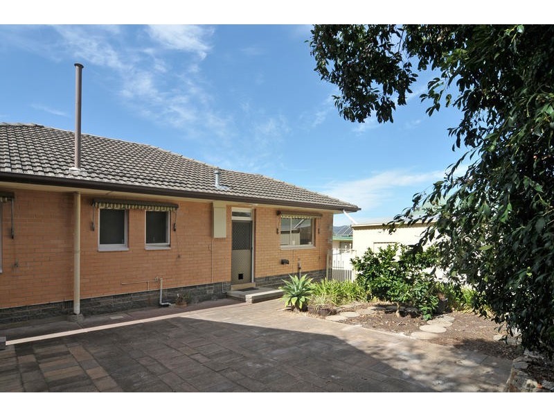8 Whittaker Drive, Modbury SA 5092