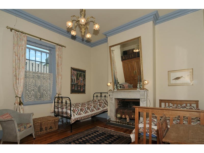 2 Gurrs Road, Kensington Park SA 5068