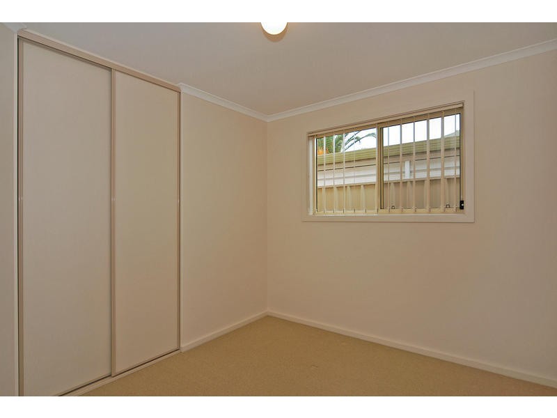 12 Donald Street, Valley View SA 5093