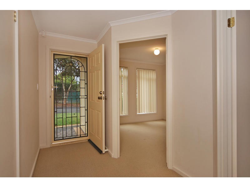 12 Donald Street, Valley View SA 5093