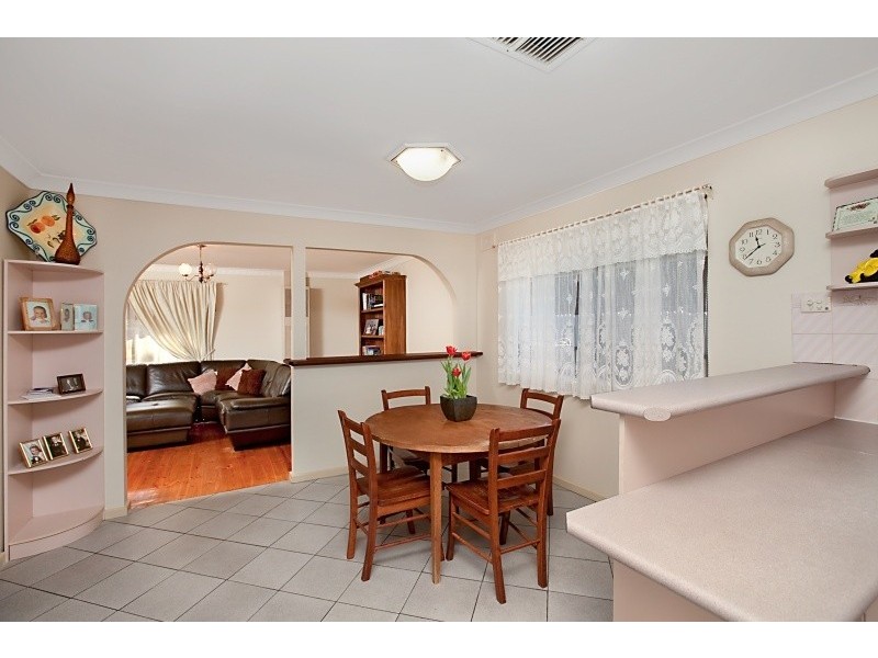 11 Maurine Terrace, Para Vista SA 5093